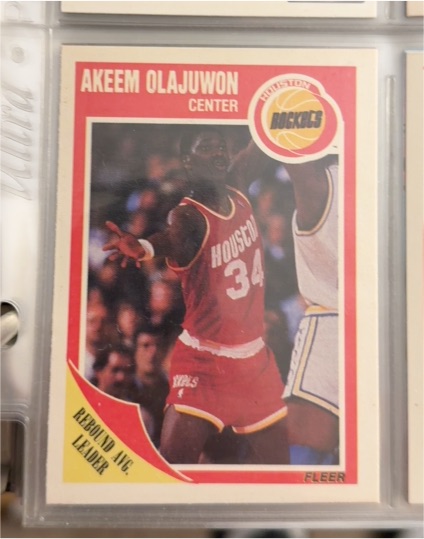 1989 Fleer #61 Akeem Olajuwon — front