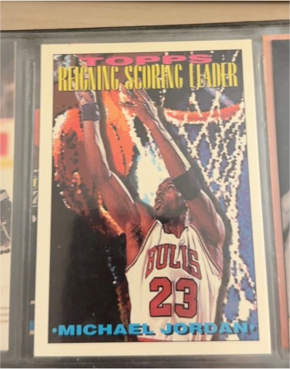 1994 Topps #384 Michael Jordan Reigning Scoring Leader — front