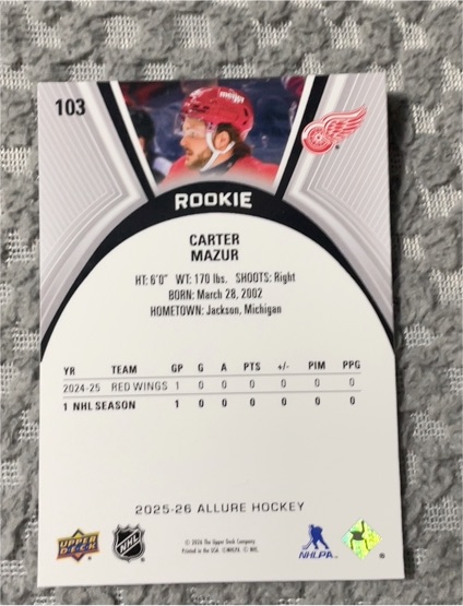 2025-26 Upper Deck Allure #103 Carter Mazur — front