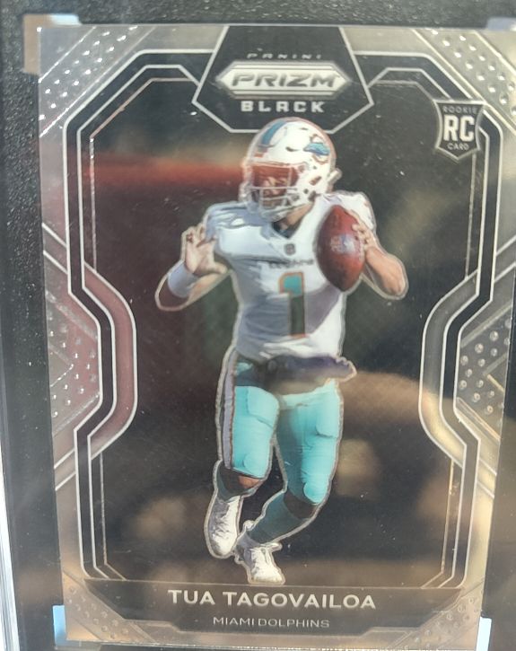 2020 Panini Chronicles Prizm Black #PB-2 Tua Tagovailoa — front