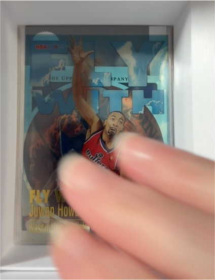 1996-97 NBA Hoops Fly With #2 Juwan Howard — front