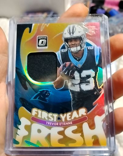 2025 Donruss Optic #FYFBH-TEE Trevor Etienne First Year Fresh Patch — front