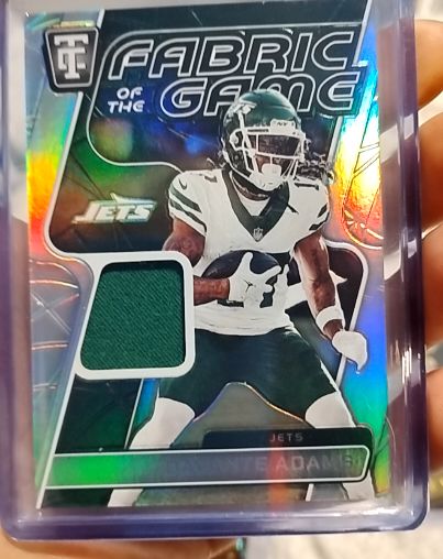 2024 Panini Totally Certified Fabric of the Game #FG-DVA Davante Adams — front