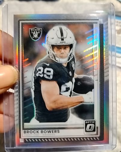 2025 Panini Donruss Optic #3 Brock Bowers — front