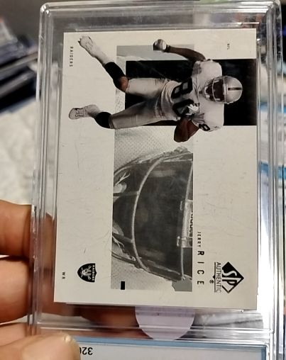 2001 SP Authentic #67 Jerry Rice — front