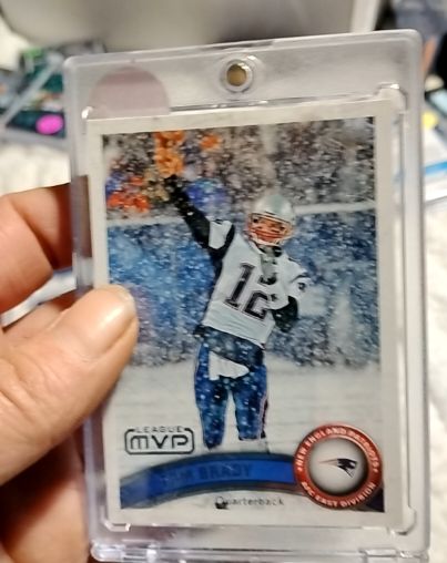 2011 Topps #240 Tom Brady — front
