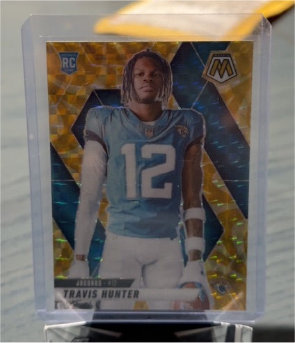 2025 Panini Mosaic #279 Travis Hunter — front