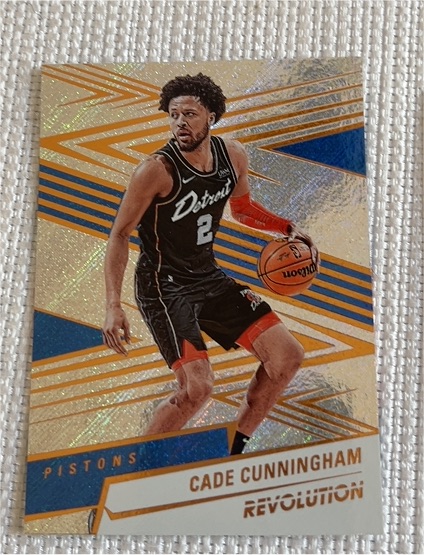 2024-25 Panini Revolution #32 Cade Cunningham — front