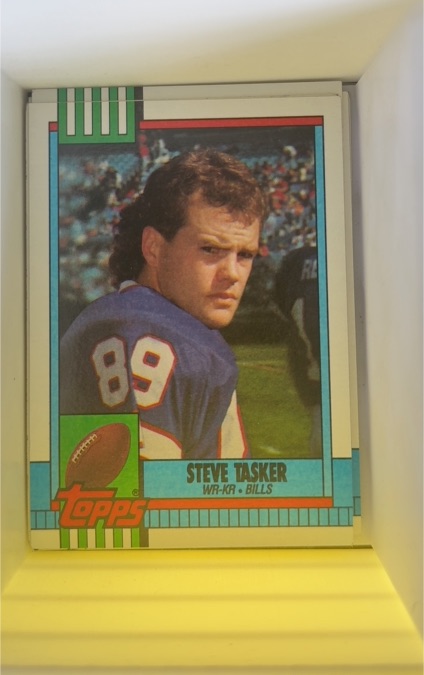 1990 Topps #202 Steve Tasker — front