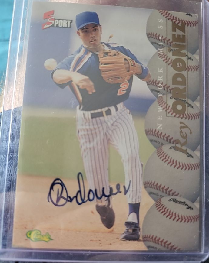 1995 Classic 5 Sport #104 Rey Ordonez — front