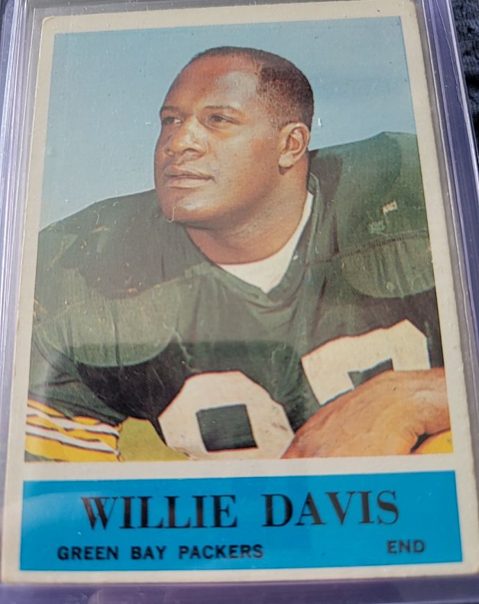 1964 Philadelphia #72 Willie Davis — front