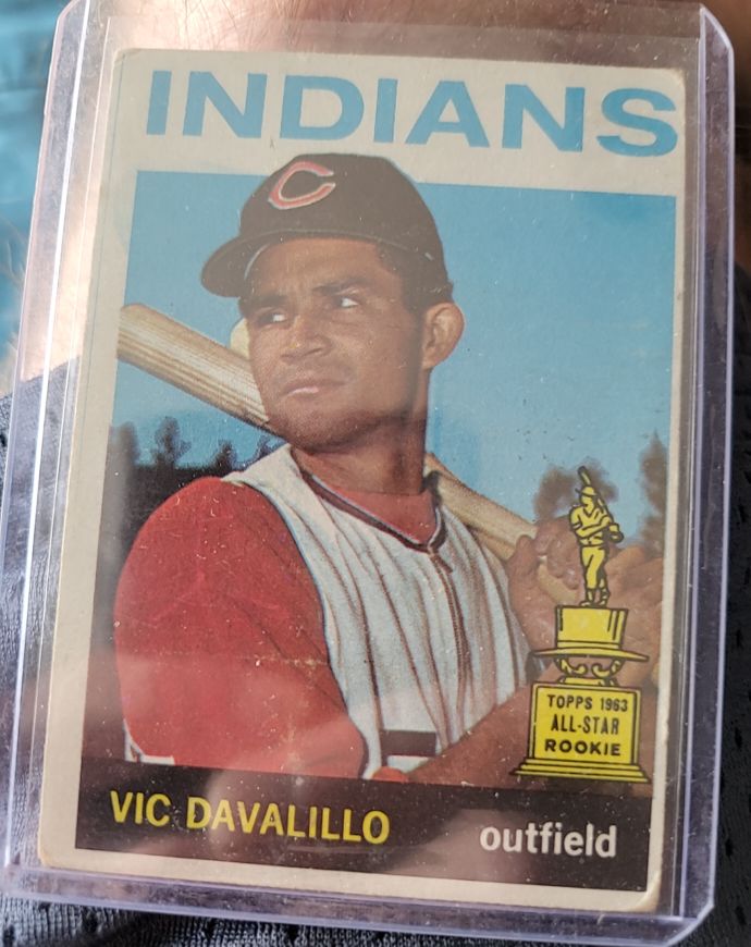 1964 Topps #435 Vic Davalillo — front