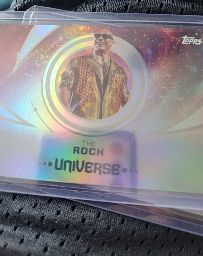 2025 Topps Universe WWE #154 The Rock — front