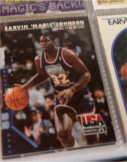 1992 SkyBox USA #32 Earvin "Magic" Johnson — front