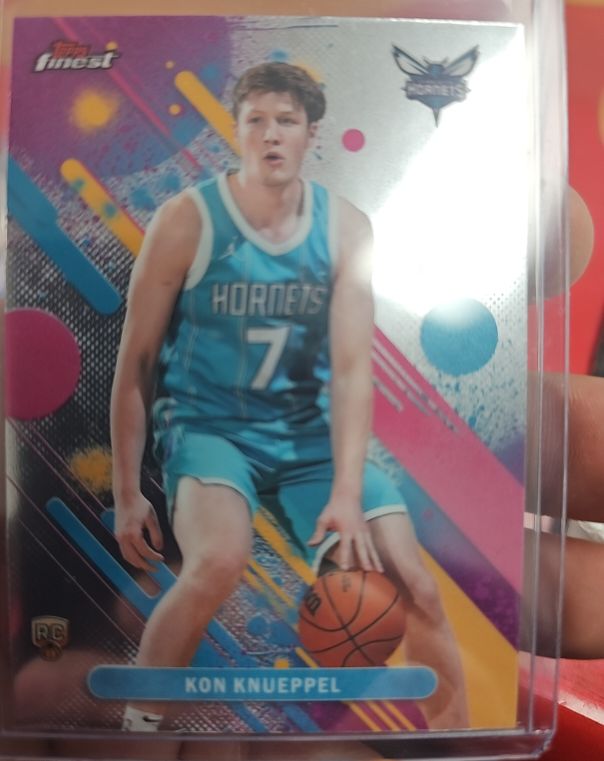 2026 Topps Finest #4 Kon Knueppel — front