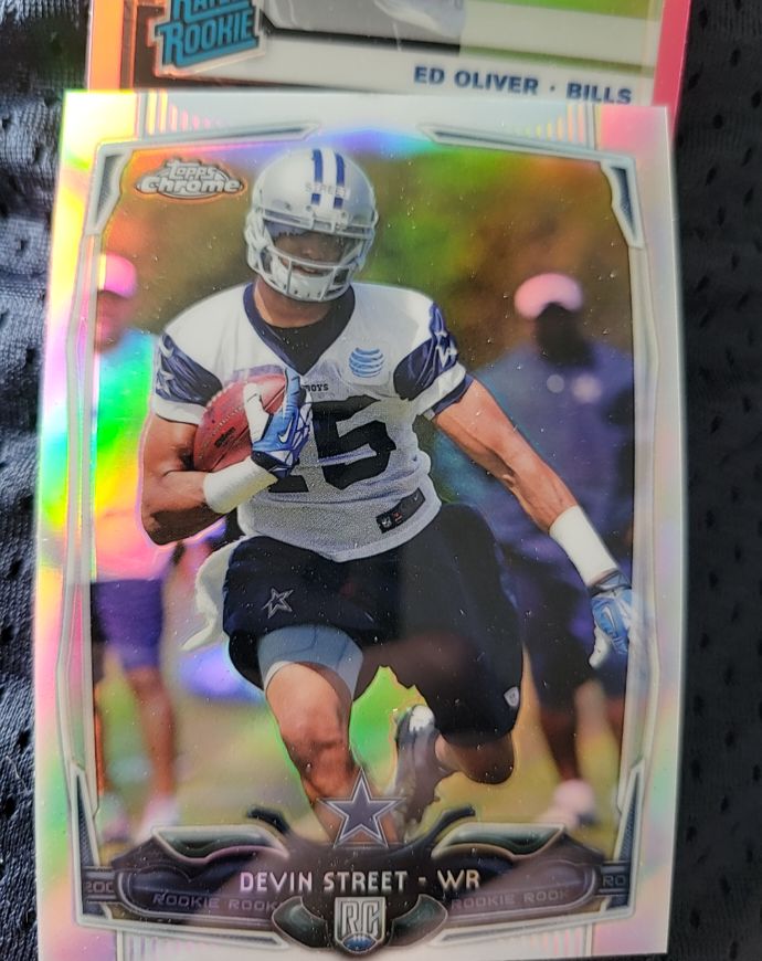 2014 Topps Chrome #127 Devin Street — front