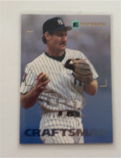 1995 SkyBox Emotion #59 Wade Boggs — front