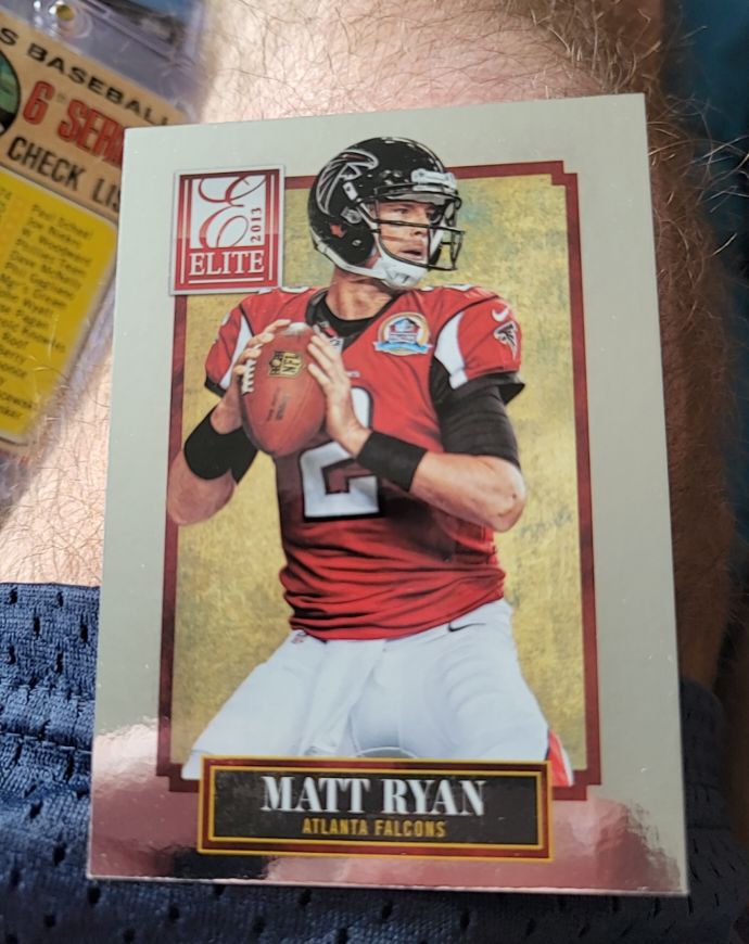 2013 Panini Elite #4 Matt Ryan — front