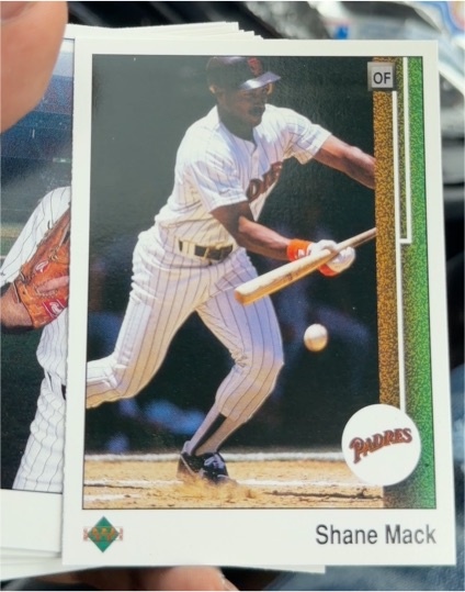 1989 Upper Deck #182 Shane Mack — front
