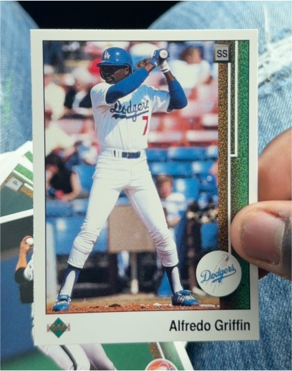 1989 Upper Deck #631 Alfredo Griffin — front
