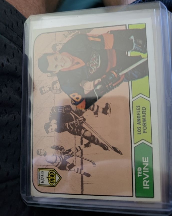 1968-69 Topps #39 Ted Irvine — front