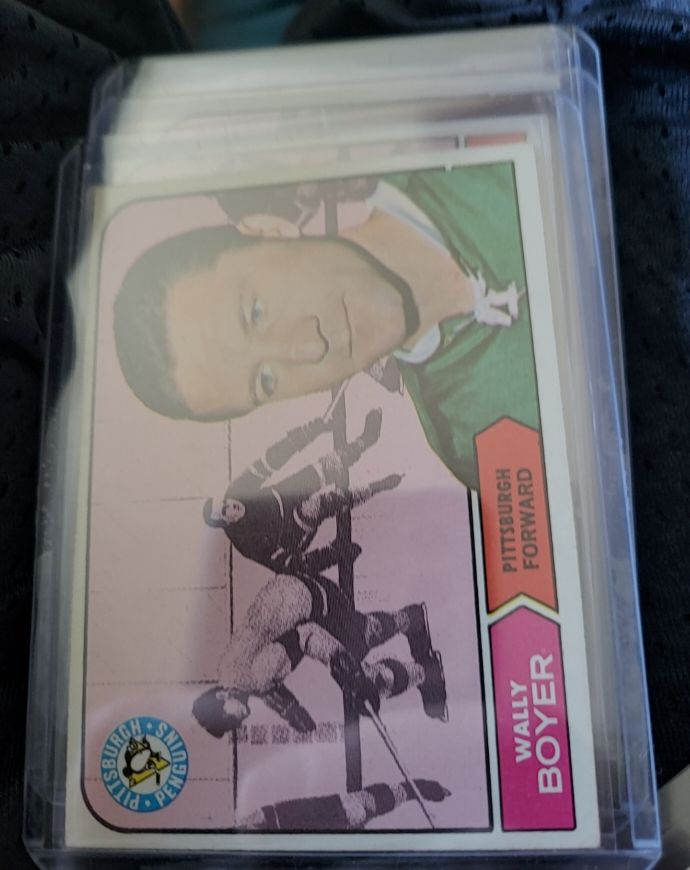 1968-69 Topps #105 Wally Boyer — front
