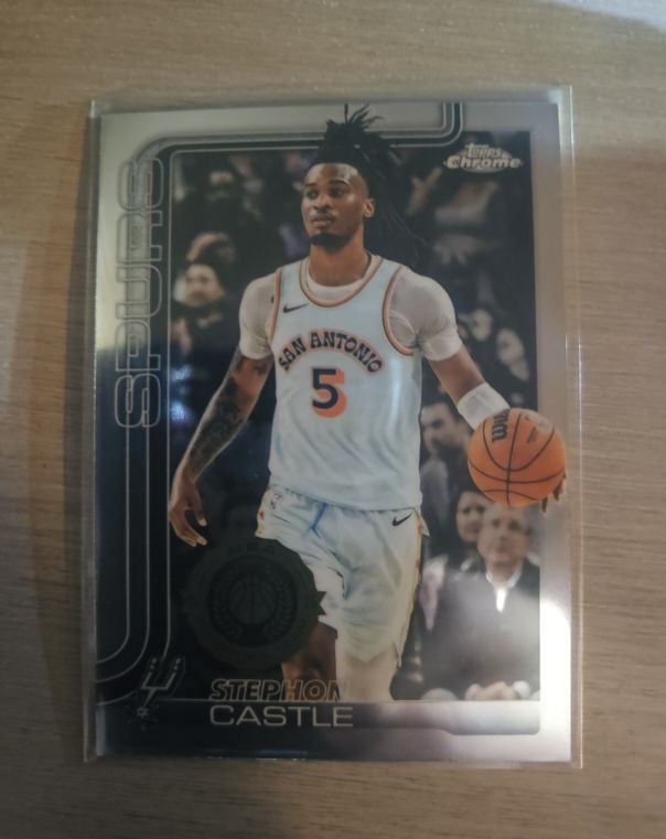 2025-26 Topps Chrome #228 Stephon Castle — front