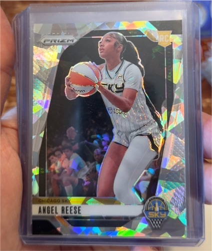 2024 Panini Prizm WNBA #10 Angel Reese — front