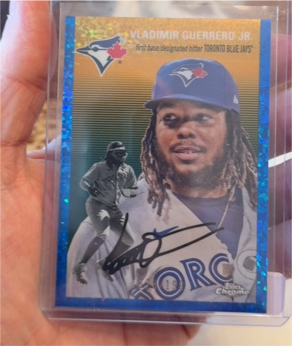 2023 Topps Chrome Platinum Anniversary #300 Vladimir Guerrero Jr — front