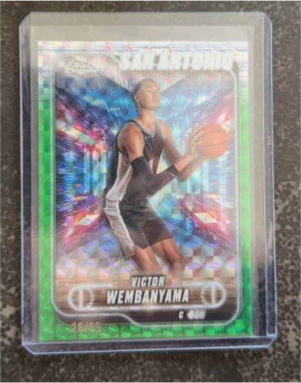 2024-25 Topps Chrome #193 Victor Wembanyama — front