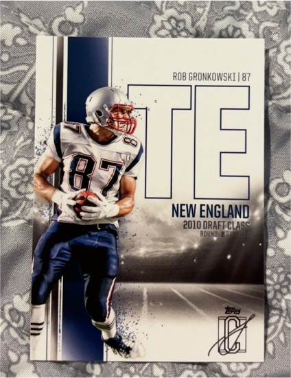 2010 Topps Signature Class #87 Rob Gronkowski — front