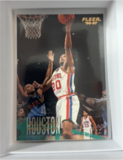 1996-97 Fleer #32 Allan Houston — front