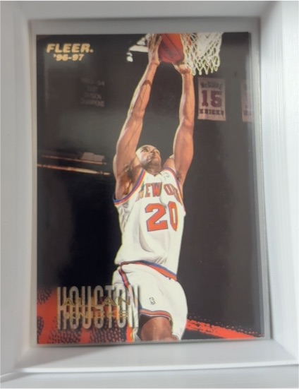 1996-97 Fleer #224 Allan Houston — front