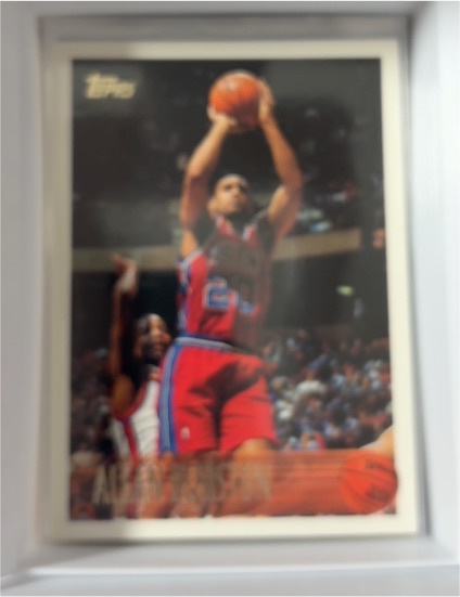 1995-96 Topps #47 P.J. Brown — front