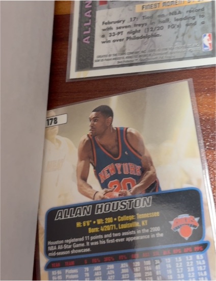2000 Fleer #178 Allan Houston — front
