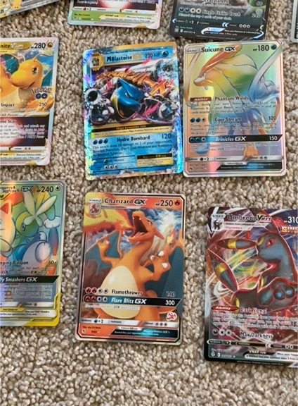 2016 Pokemon XY Evolutions #12 Charizard GX — front
