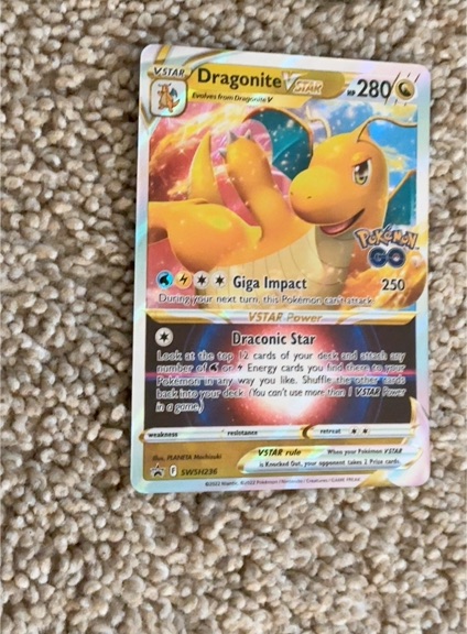 2022 Pokémon TCG Sword & Shield Black Star Promo #50 Dragonite VSTAR — front