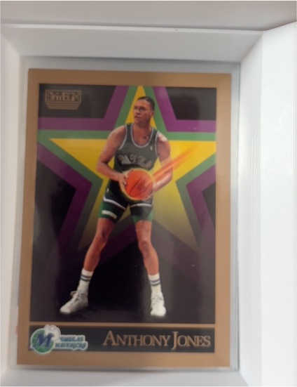 1990-91 SkyBox #65 Anthony Jones — front
