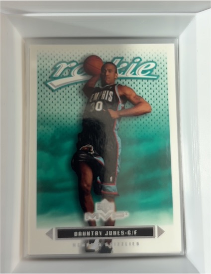 2003-04 Upper Deck MVP #220 Dahntay Jones — front