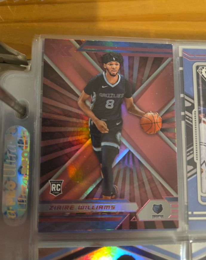 2021-22 Panini Chronicles XR #389 Ziaire Williams — front