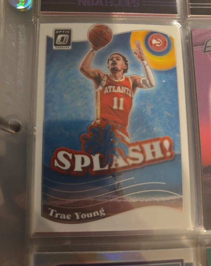 2023-24 Panini Donruss Optic #1 Trae Young Splash! — front