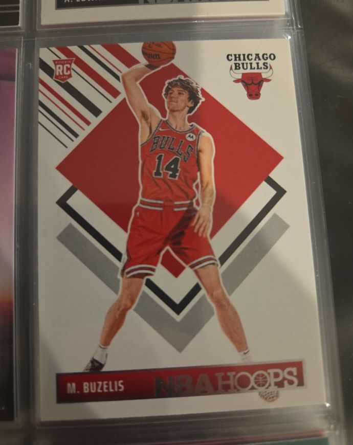 2024-25 Panini NBA Hoops Tribute #295 Matas Buzelis — front
