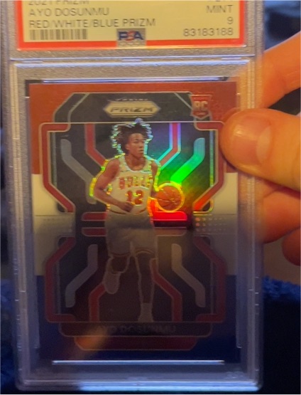2021-22 Panini Prizm #271 Ayo Dosunmu Red White Blue Prizm Rookie — front