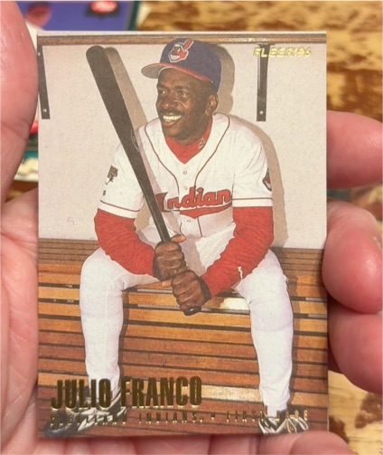 1996 Fleer Update #U31 Julio Franco — front