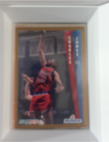 1992-93 Fleer #405 Charles Jones — front