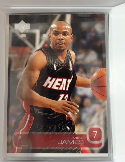 2002 Upper Deck #7 Mike James — front