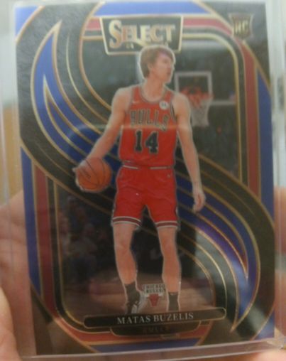 2024-25 Panini Select Premier Level #166 Matas Buzelis — front