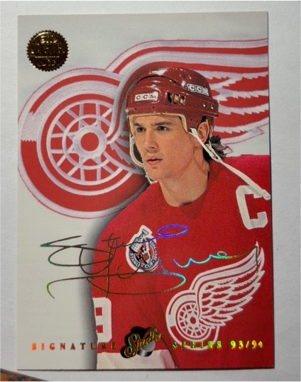 1993-94 Leaf Studio Signature Series #5 Steve Yzerman — front