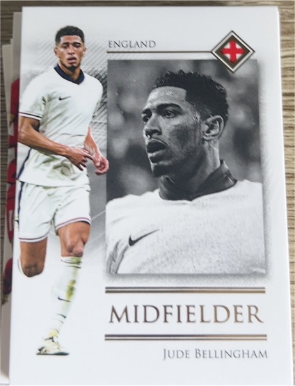 2025 Futera Unique Midfielder Jude Bellingham England — front