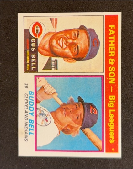 1976 Topps #66 Gus Bell / Buddy Bell Father & Son — front